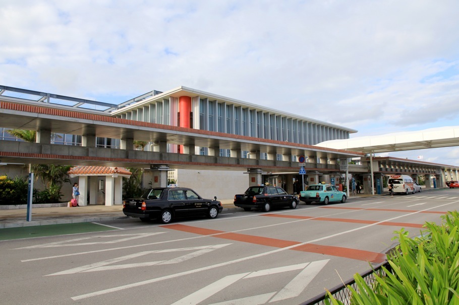 新石垣空港外観